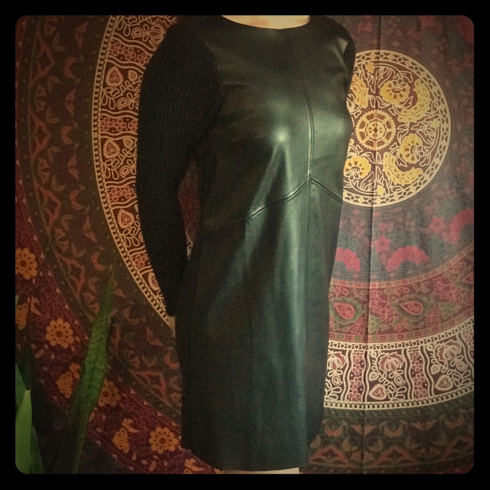 Black Long sleeve dress